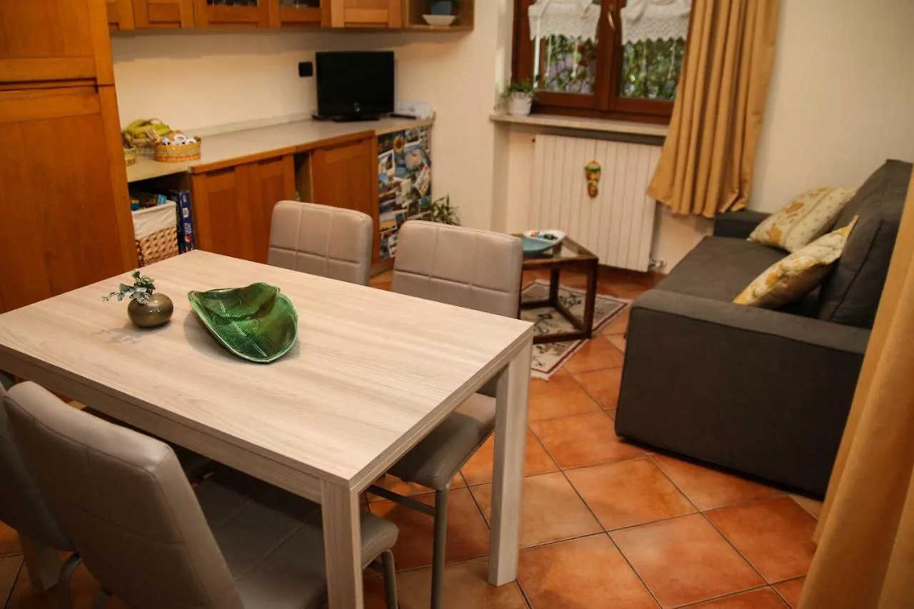 Ca Del Tasso Apartment Rivoli Veronese