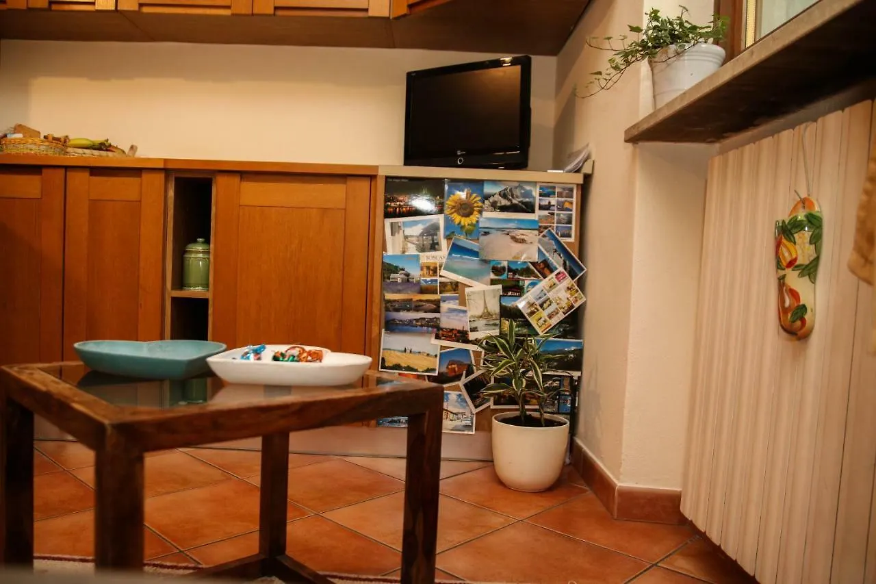 Ca Del Tasso Apartment Rivoli Veronese